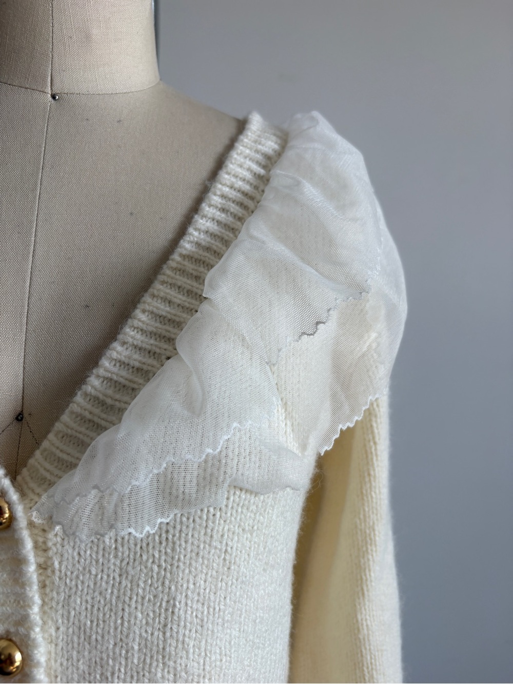 $229 New For Love And Lemons “Aster” V-Neck Cardigan in Cream Sz Small - Picture 5 of 13